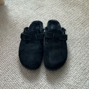 Black Shearling Boston Birkenstocks